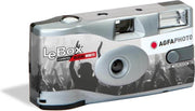 2x Bruiloft/huwelijk wegwerp camera met flitser en 36 zwart/wit fotos - Vrijgezellenfeest zwartwit fotos weggooi fototoestel
