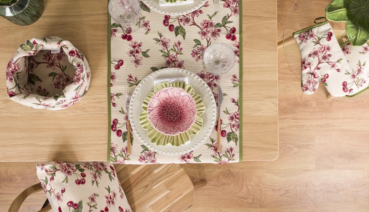 Tafelloper- luxe gobelinstof - Cherry - Kersen - Placemat 45cm