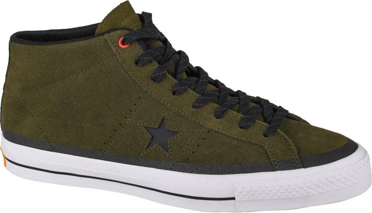 Converse One Star Pro Suede Mid 153474C