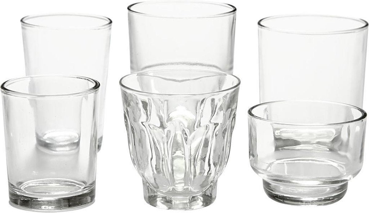 Waxinelicht. H: 5.3-9.2 cm. d: 4.5-7.3 cm. Inhoud kan variëren . 72 stuk/ 1 karton