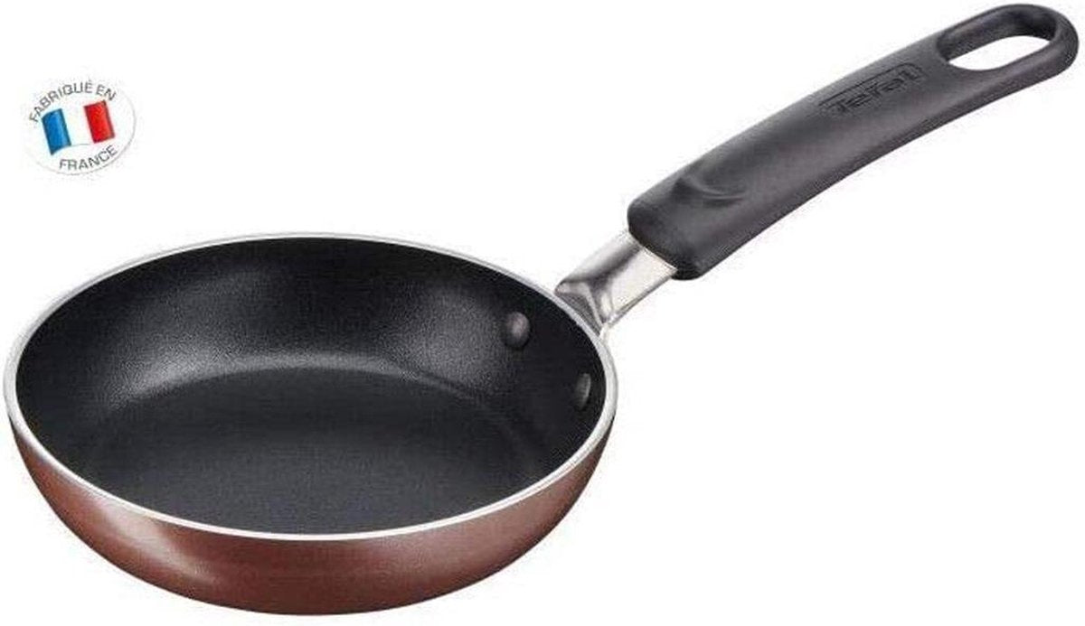 TEFAL MINI Happy Chandeleur Koekenpan-Blini pan - KLEIN PANNETJE -DIAMETER BOVENAAN 12 CM-DIAMETER ONDERAAN 9 CM - diepte pannetje 3 cm  - voor alle warmtebronnen BEHALVE INDUCTIE - PFOA VRIJ - GEKLONKEN HANDGREEP - vaatwasserbestendig