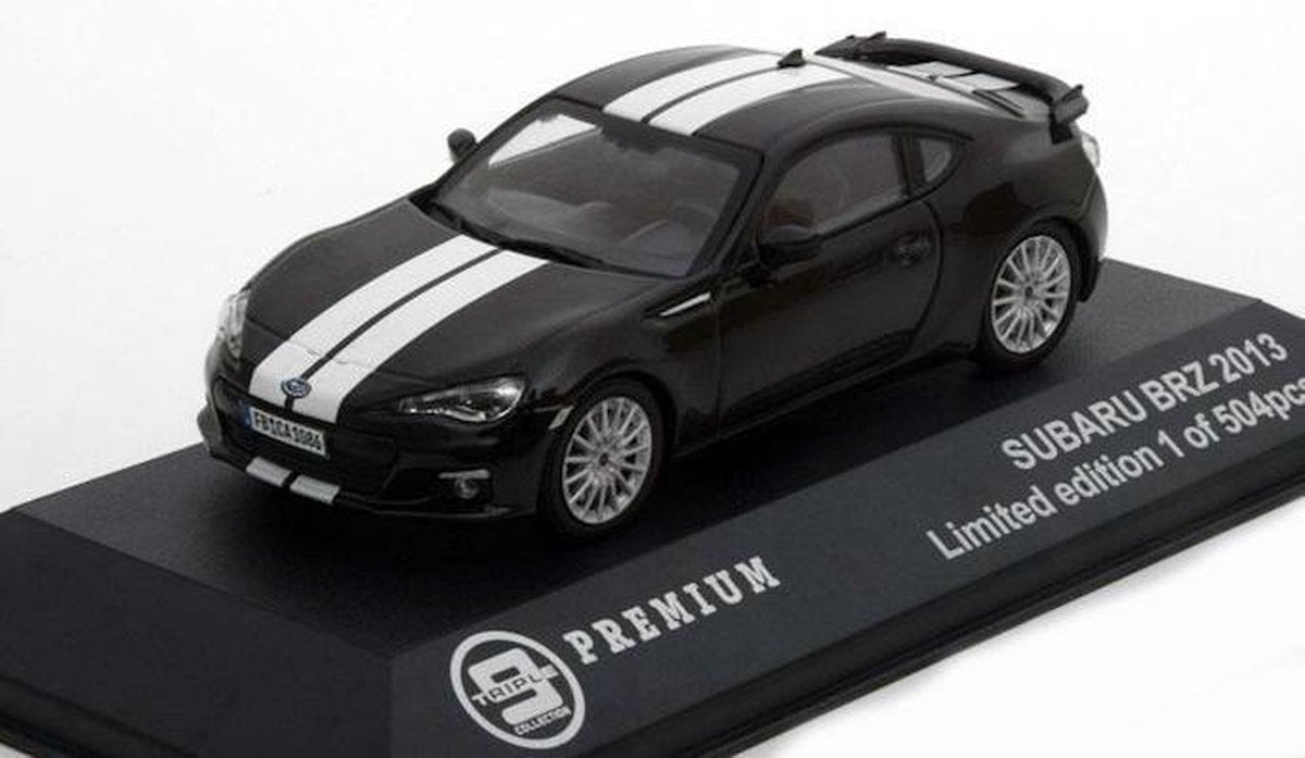 Subaru BRZ Coupe 2013 Black / White Stripes
