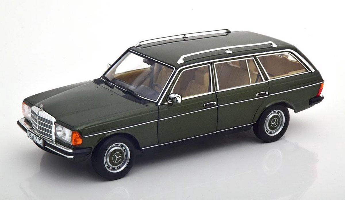 Mercedes E-Class 230TE Station T-Model 1982 Green
