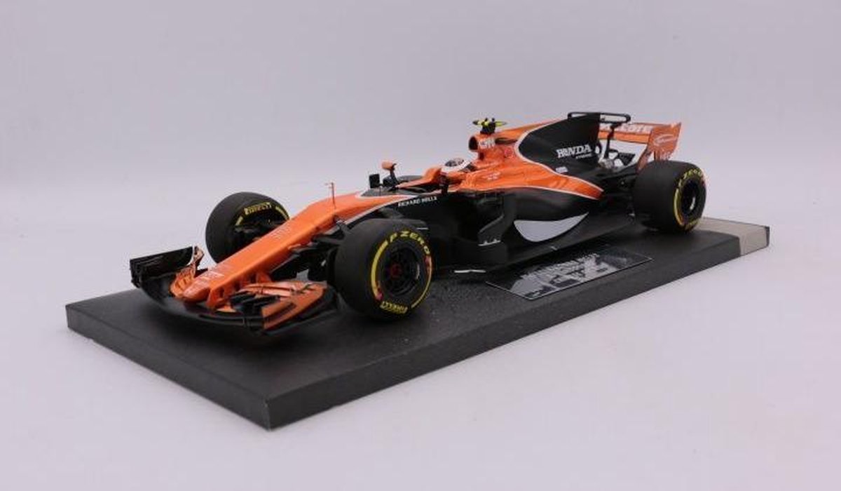 F1 McLaren MCL32 S. Vandoorne Chinese GP 2017