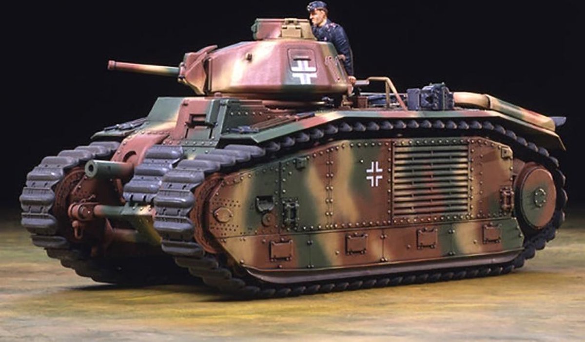 Tamiya B1 bis (German Army) + Ammo by Mig lijm