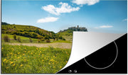 Luxe inductie beschermer Kasteel van Spiš - 90x52 cm - groene landschap van ruïnes van kasteel van Spiš in Slowakije  - inductiebeschermer