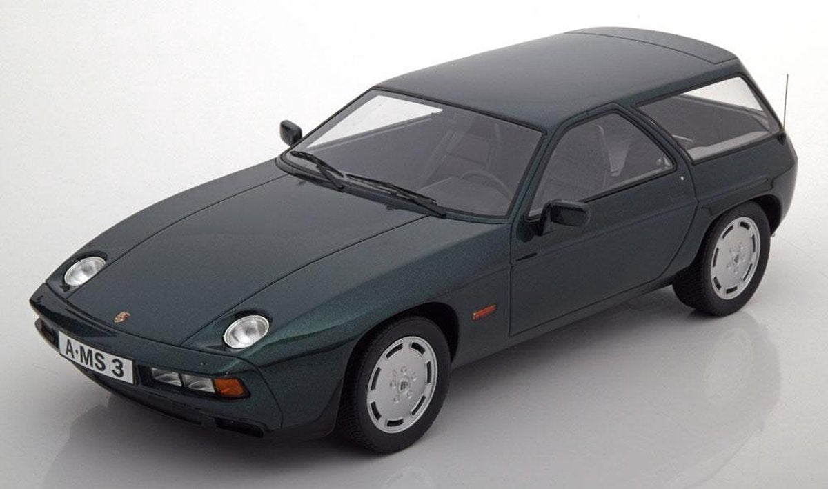 PremiumX - Porsche 928 S Turbo Artz Kombi 1979 - Donkergroen - Schaal 1:18