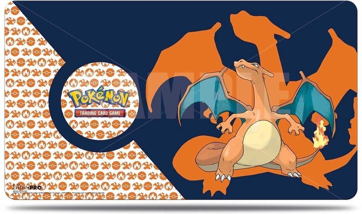 PLAYMAT POK Charizard