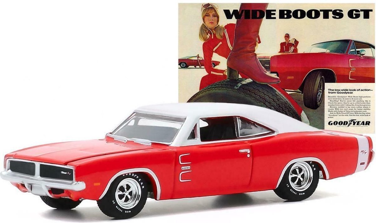 Dodge CHARGER WIDE BOOTS 1:64
