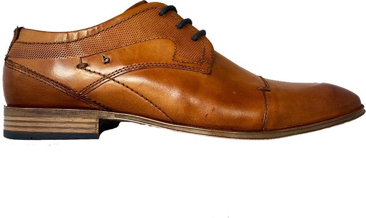 Bugatti Heren Veterschoenen - Cognac - Maat 44