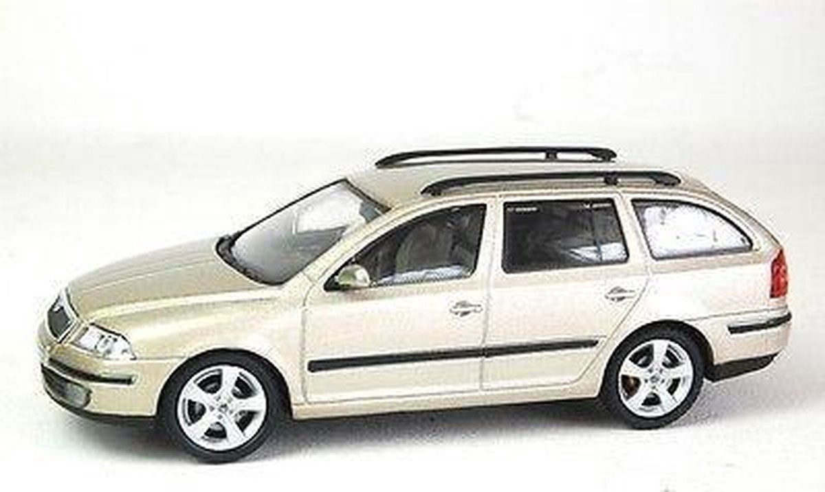 Skoda Octavia Combi 2004 - 1:43 - Abrex