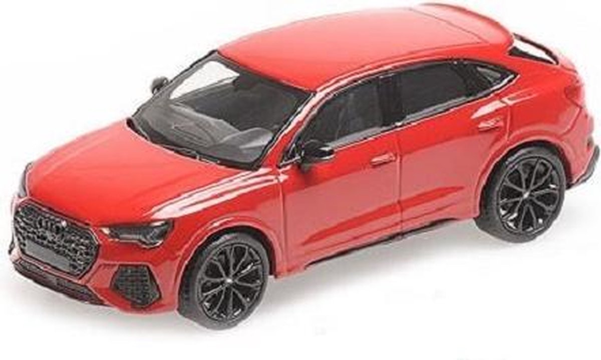 Audi RSQ3 2019 - 1:43 - Minichamps