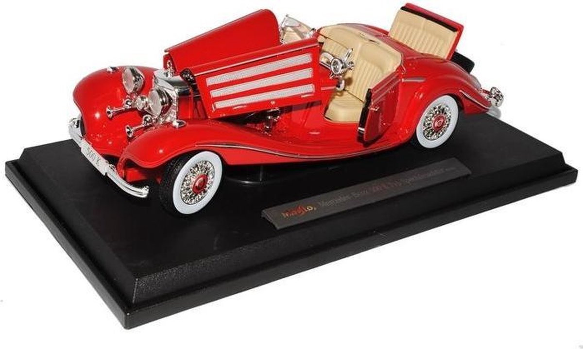 Maisto MERCEDES BENZ 500K TYP SPECIALROADSTER 1936 rood schaalmodel 1:18