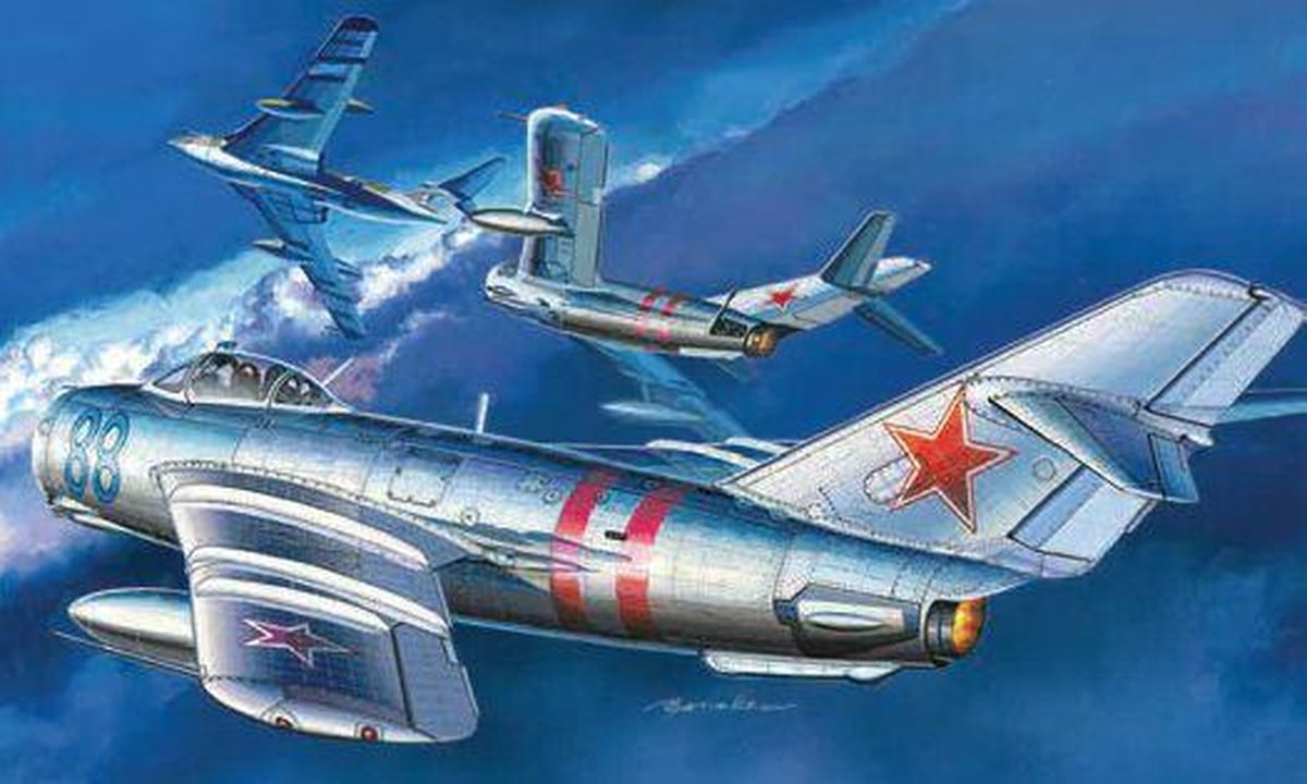Zvezda - Mig-17  Fresco (12/19) * (Zve7318)