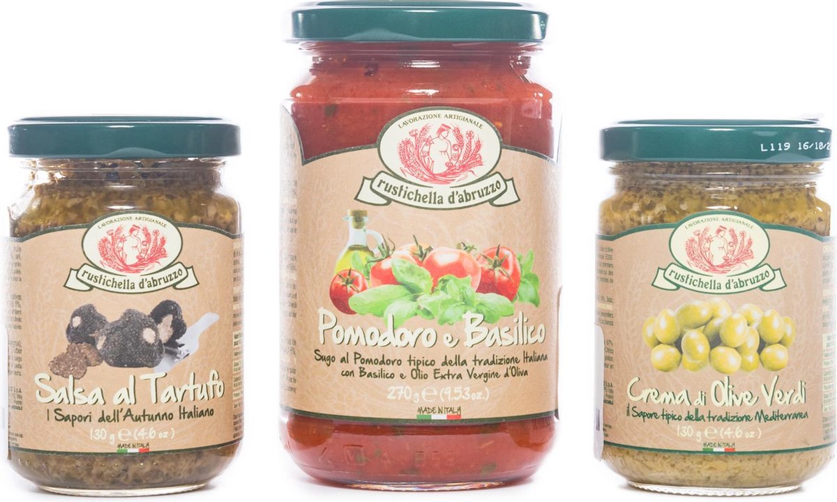 3 potjes met tomatensaus