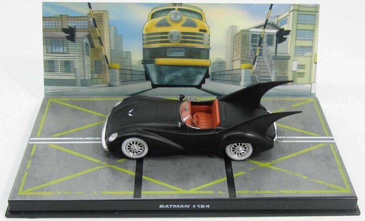 BatMobile Batman 164 Matt Black