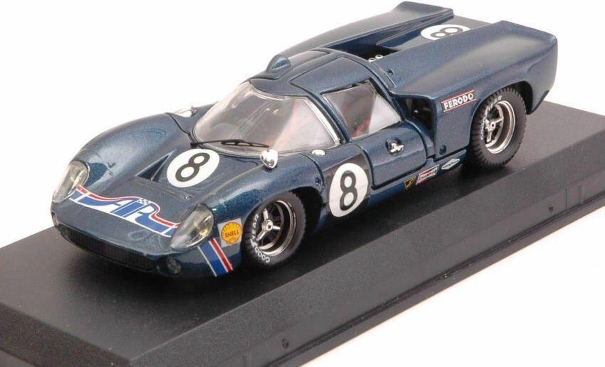 Lola T70 Coupe #8 Daytona 1969