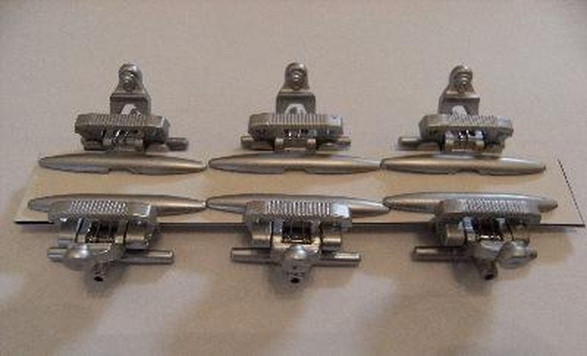 Jaegerndorfer - Clamps 6 Pieces - 1:32 - modelbouwsets
