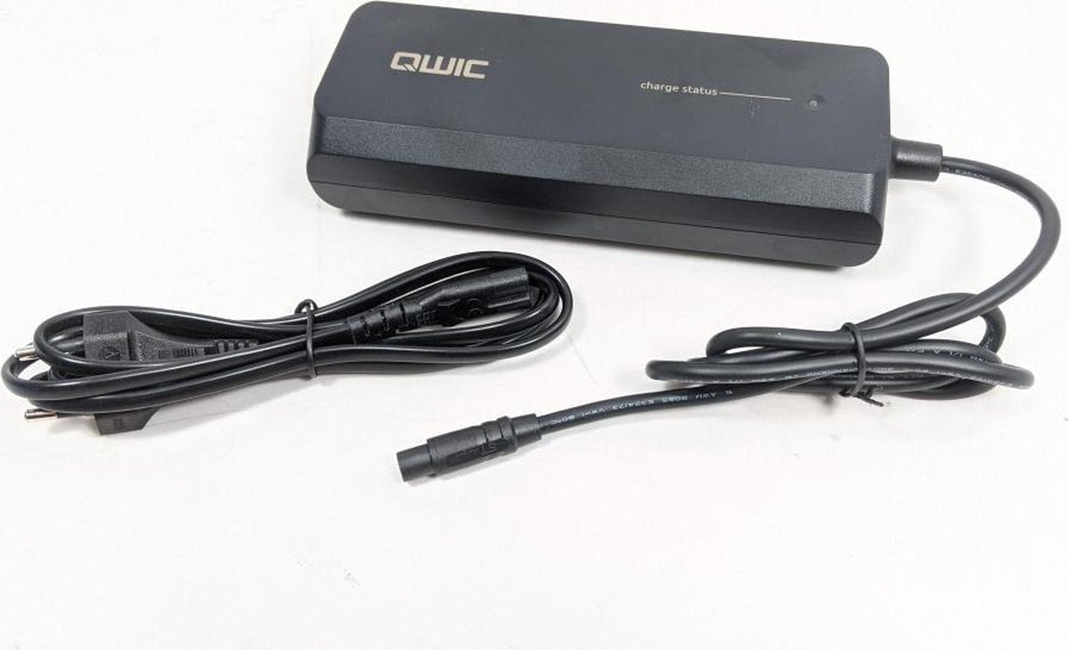 Qwic Urban/Inter Premium acculader 4A (snellader)