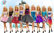1x willekeurige modepoppen outfit  (kleertjes + schoenen)