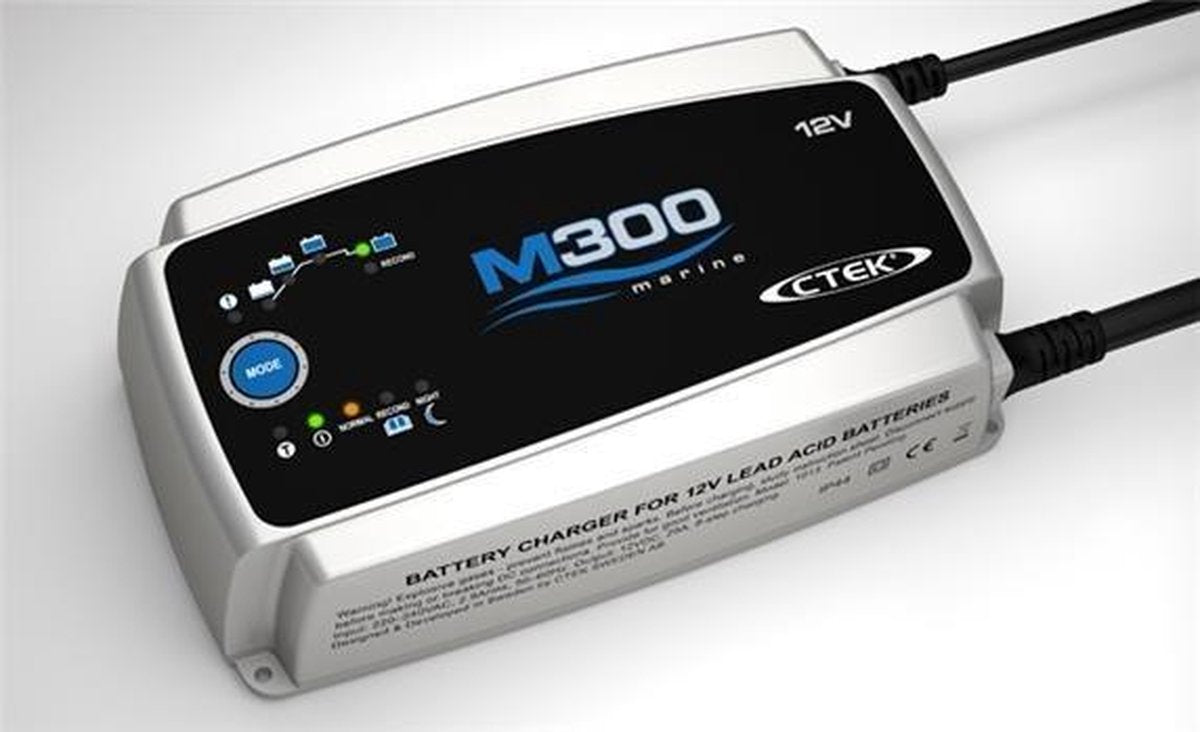 CTEK M300 (12V / 25A)