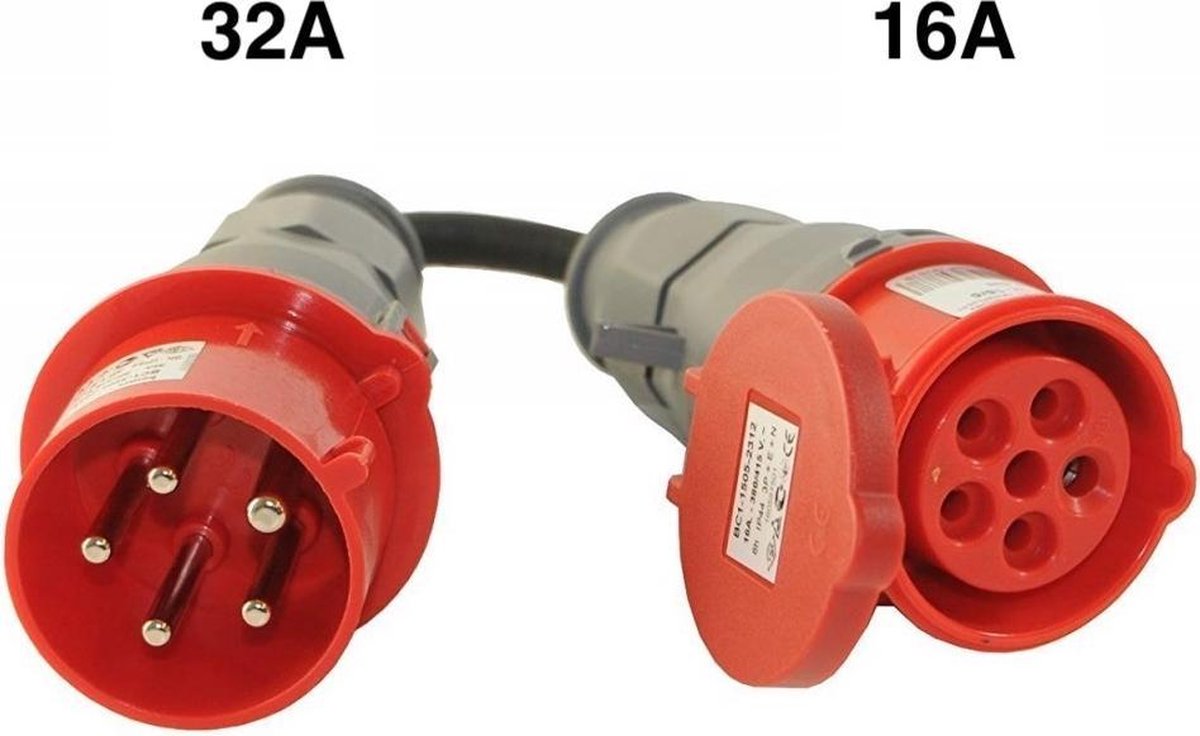 Soolutions CEE rood 32A (m) naar CEE rood 16A (v)