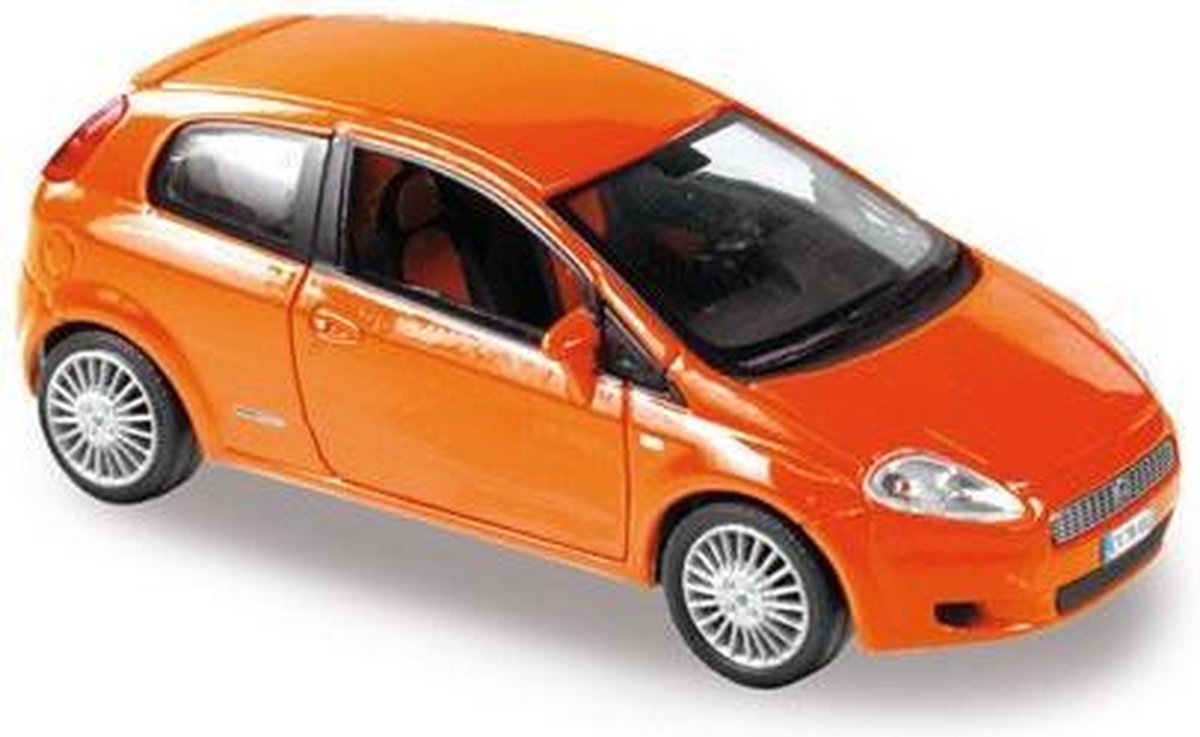 Fiat Grande Punto - 1:43 - Norev