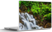 Laptop sticker - 10.1 inch - Adelaarsvaren in Bukit Lawang bij een waterval