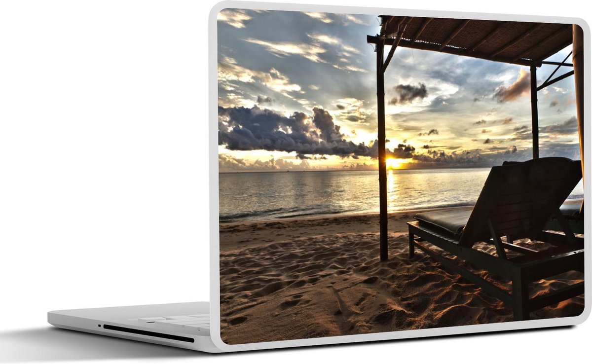 Laptop sticker - 10.1 inch - Indrukwekkend wolkenbed boven de Zuid-Chinese Zee