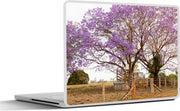 Laptop sticker - 10.1 inch - Jacaranda bomen aan een hek