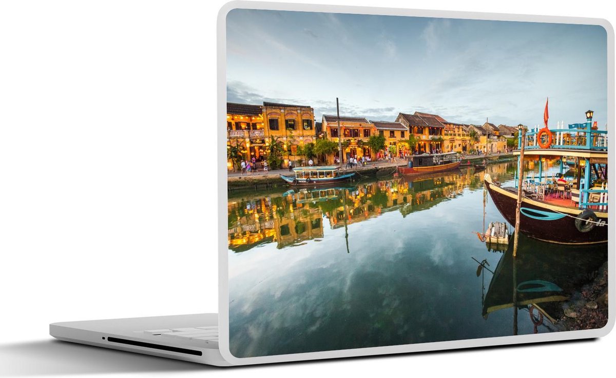 Laptop sticker - 10.1 inch - Aangemeerde boten langs de Thu Bon-rivier in Vietnam