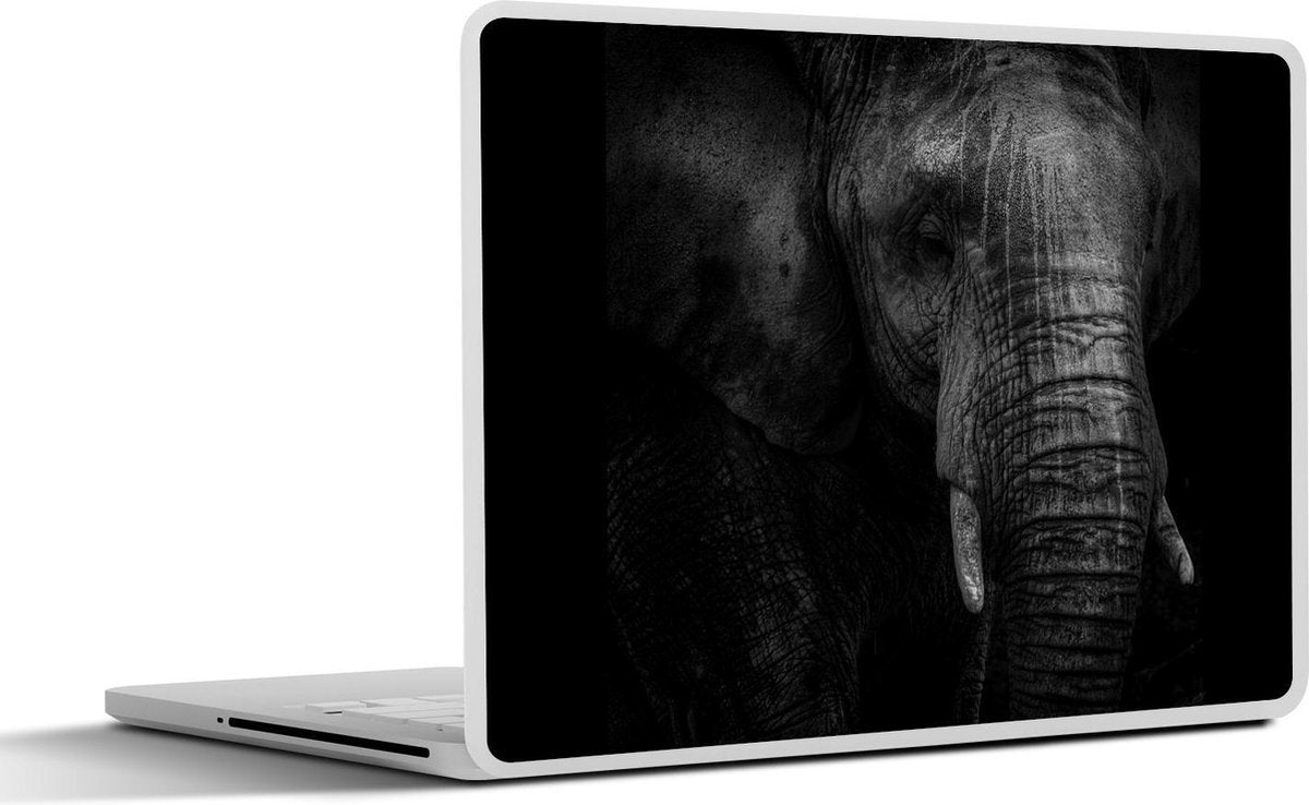 Laptop sticker - 10.1 inch -  een olifant in zwart-wit donkere achtergrond