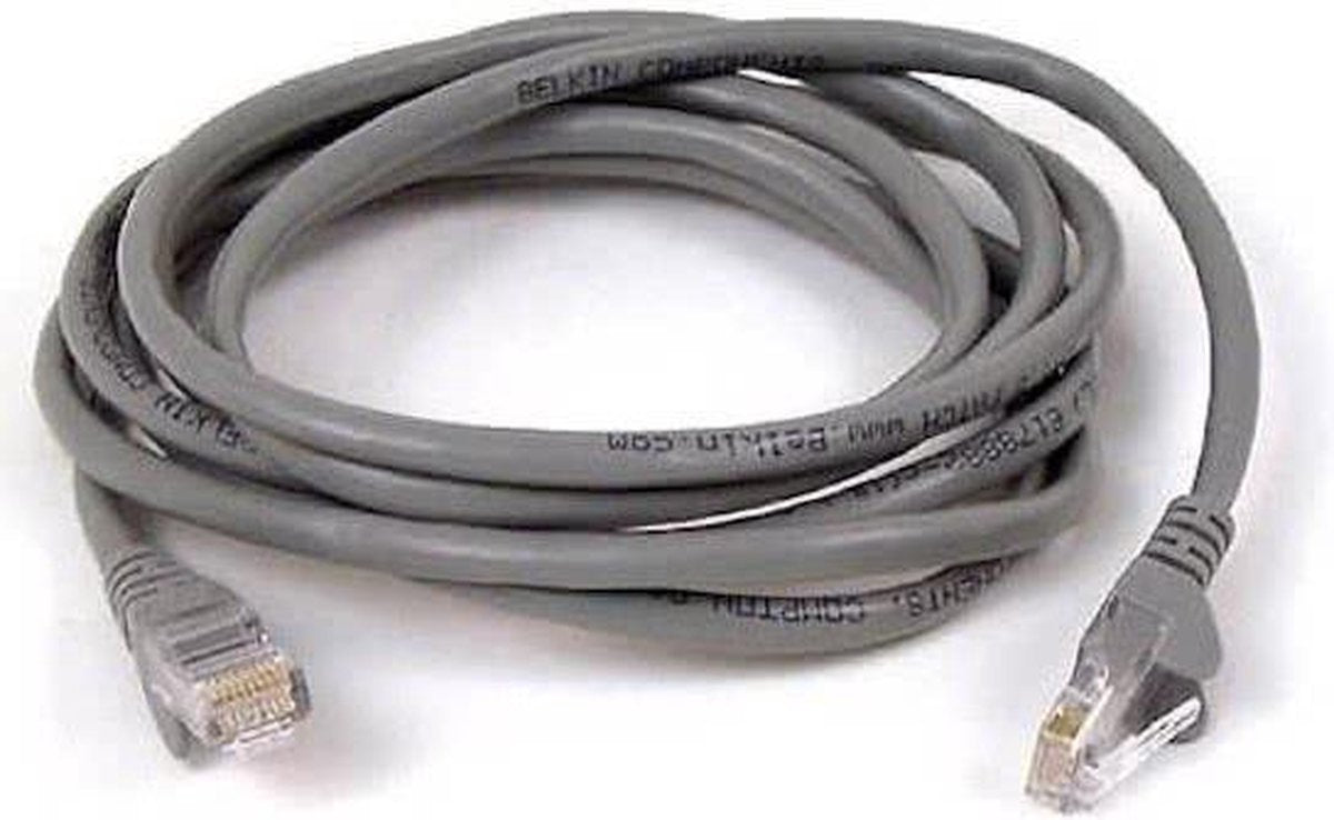 Belkin - Verbindingskabel - RJ-45 (M) naar RJ-45 (M) - 10 m - UTP - CAT 5e - zonder haken