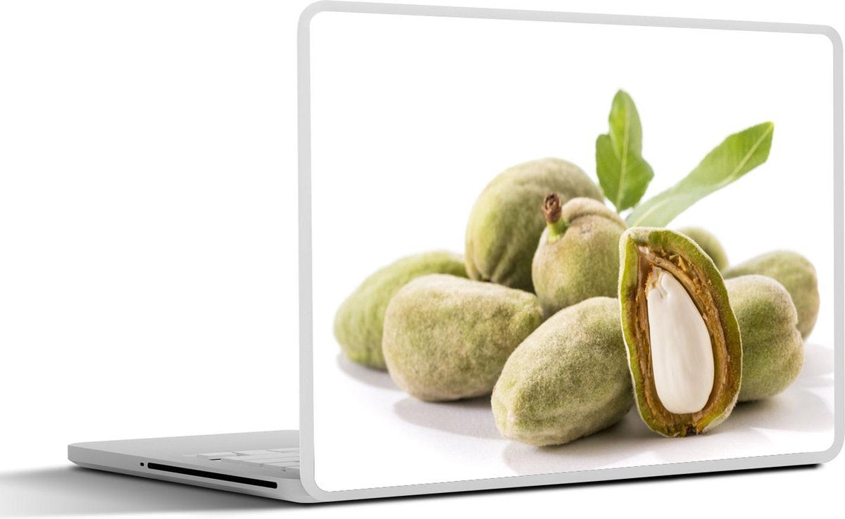 Laptop sticker - 10.1 inch - Amandelen in de schil zoals ze aan de boom hangen