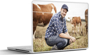 Laptop sticker - 10.1 inch -  een boer tussen de koeien