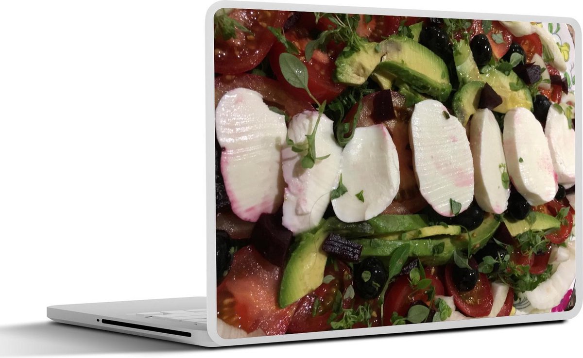 Laptop sticker - 10.1 inch - Italiaanse mozzarella in een salade met onder andere komkommer