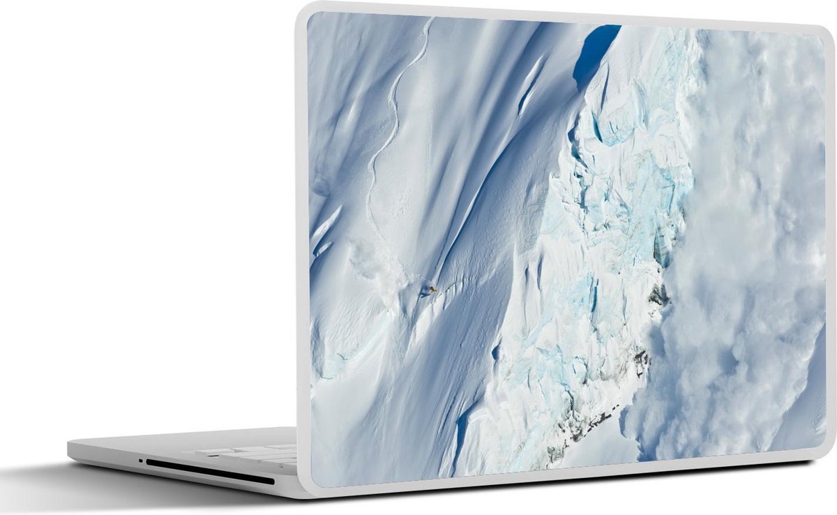 Laptop sticker - 10.1 inch - Indrukwekkende lawine in de verte