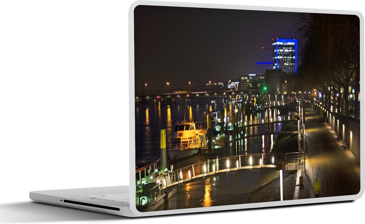 Laptop sticker - 10.1 inch - 'S nachts langs de rivier de Weser in Bremen