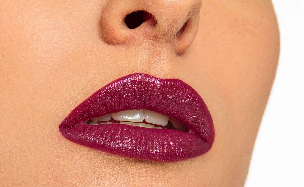 Pupa Milano Shine Up lipstick nr 010