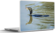 Laptop sticker - 10.1 inch - Aalscholver met prooi