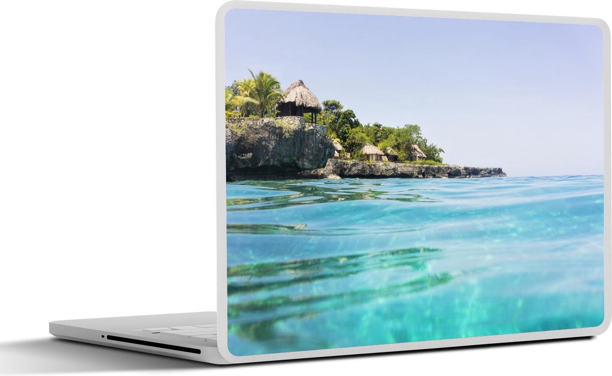 Laptop sticker - 10.1 inch - Afbeelding van een rotsachtige kust bij een blauwe zee