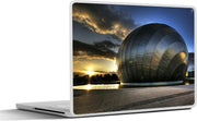 Laptop sticker - 10.1 inch - IMAX-theater in Glasgow in Schotland na een zonsondergang
