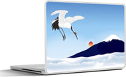 Laptop sticker - 10.1 inch - Illustratie van een witte Chinese kraanvogel voor een berg