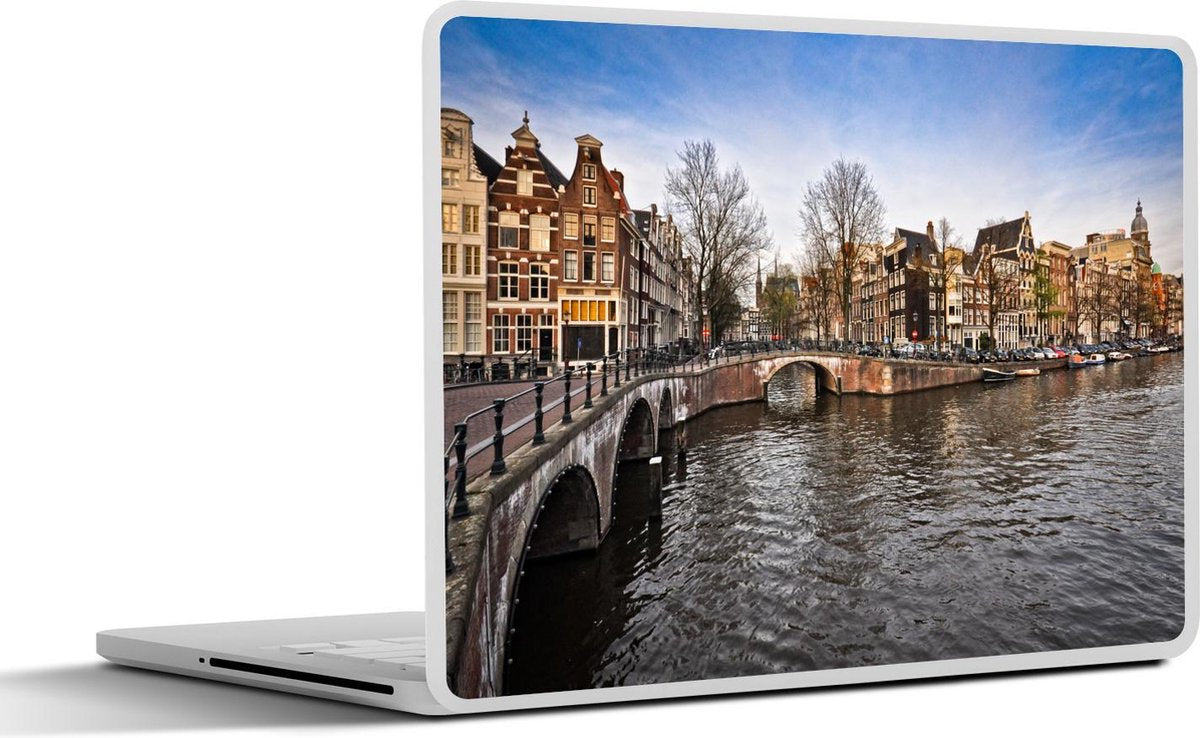 Laptop sticker - 10.1 inch - Afbeelding van de Amerikaanse Keizersgracht onder een blauwe lucht met wolken