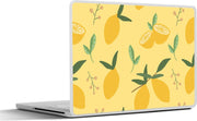 Laptop sticker - 10.1 inch - Abstracte citroenen op een gele achtergrond