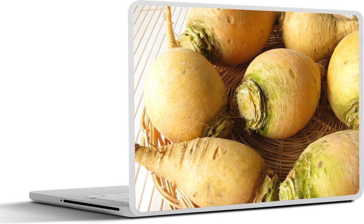 Laptop sticker - 10.1 inch - Aantal knolrapen in een gevlochten mandje