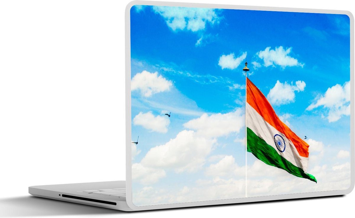 Laptop sticker - 10.1 inch - Indiase vlag in een blauwe lucht