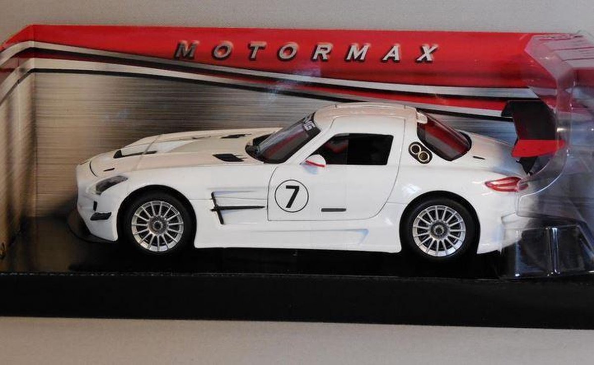 Mercedes-Benz SLS AMG GT3 2012 White