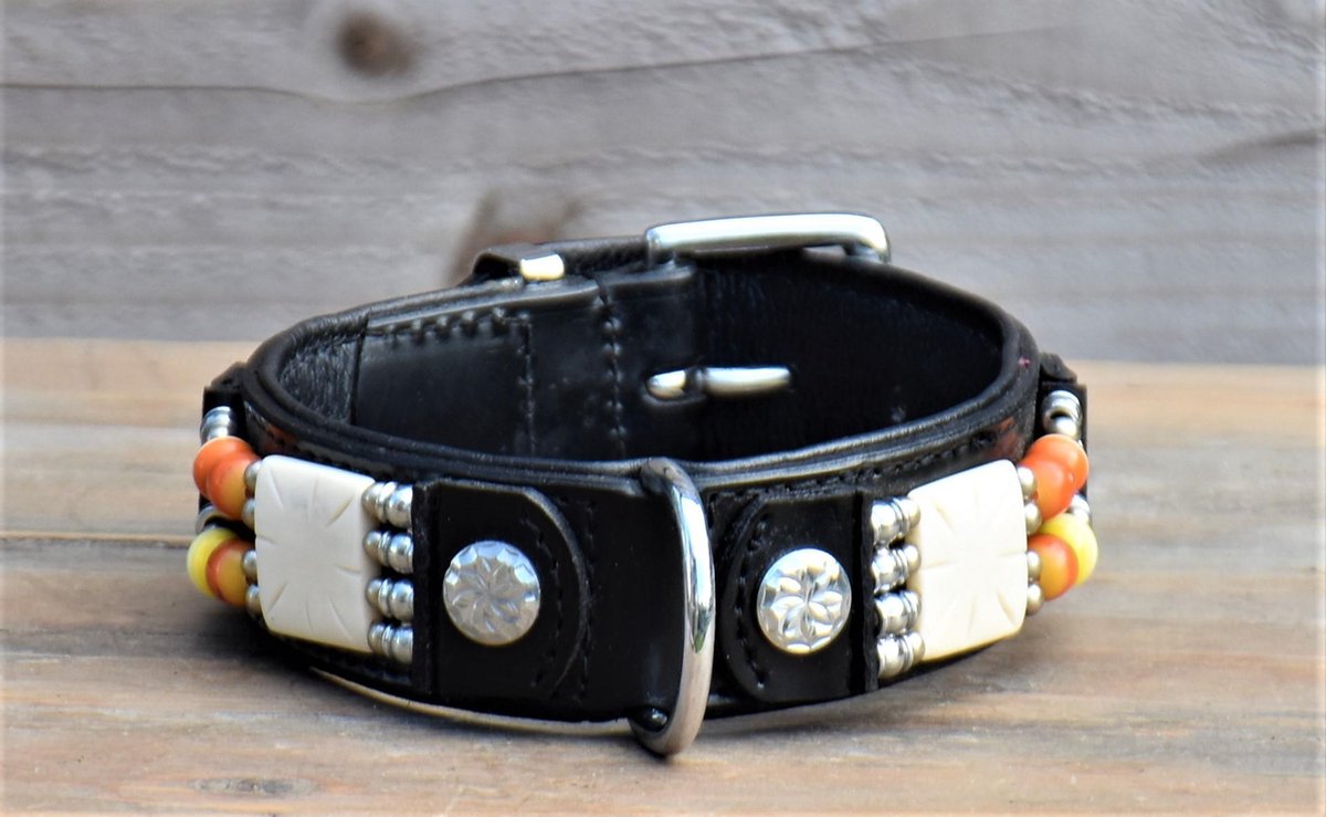 COLORS OF THE WIND HONDEN HALSBAND 55 X 3