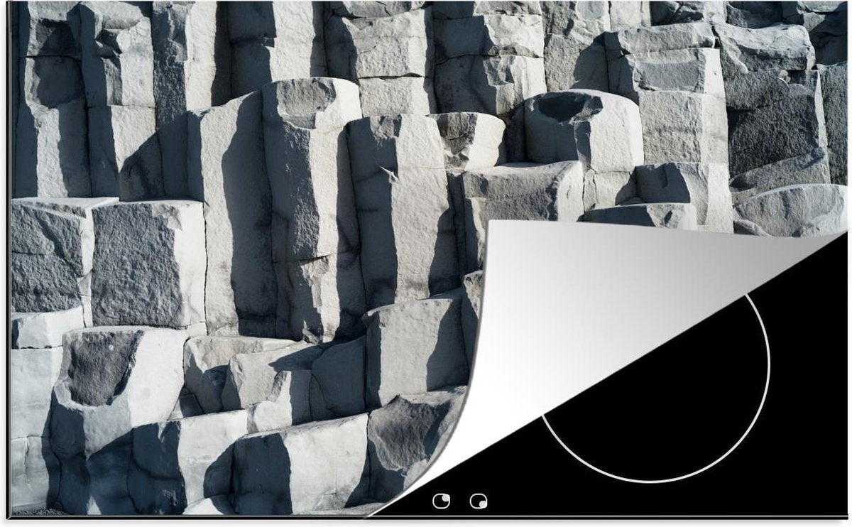 Luxe inductie beschermer Rotsen structuur of achtergrond - 78x52 cm - Rotsen structuur van basalt in IJsland  - inductiebeschermer
